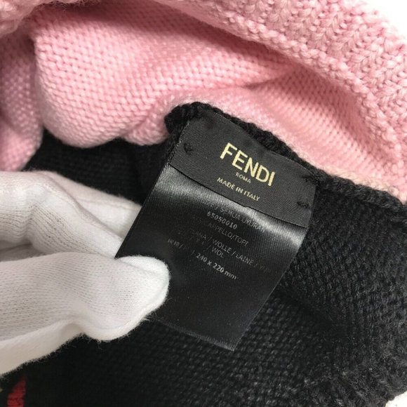 FENDI Bicolor with logo pompom beanie knit hat main image 7